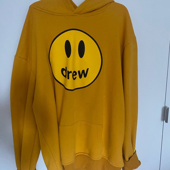 Justin Bieber drew house inspired sweatshirt - Picture 2 of 4